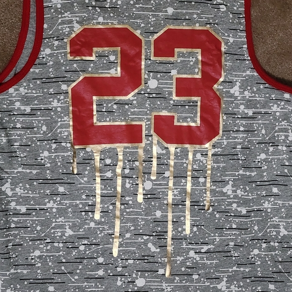 Boys Red 23 Tank Tee Size XL - Picture 5 of 7